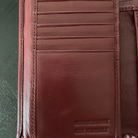 Burgundy Leather Wallet - Picture 5 of 5